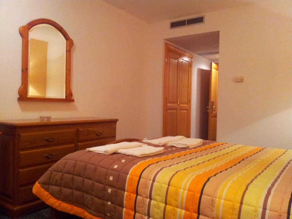 Hostal Casa Ramón Quintanar de la Sierra Quarto foto
