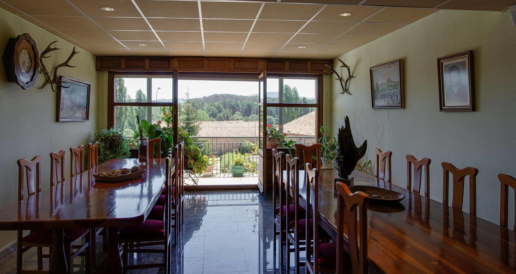 Hostal Casa Ramón Quintanar de la Sierra Exterior foto